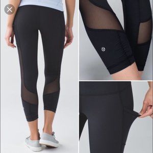 Lululemon Seek The Heat Crop